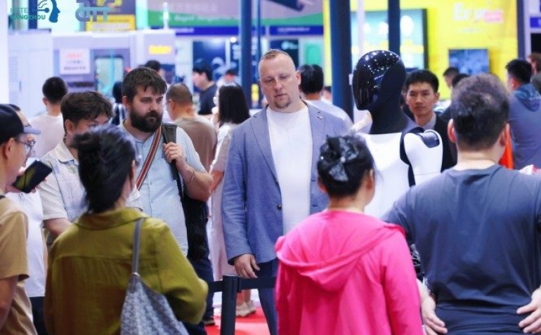 新材料企业如何借2026上海工博会，提升复合材料品牌力？